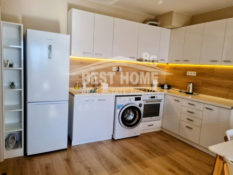 Продава 2-СТАЕН, гр. Варна, Бриз, снимка 2 - Апартаменти - 53343199