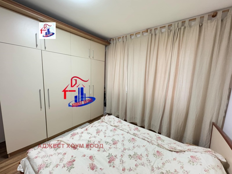 Продава  3-стаен град Шумен , 5-ти полк , 80 кв.м | 61365592 - изображение [4]