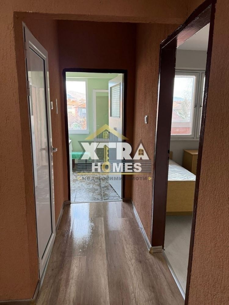 Продава 3-СТАЕН, гр. Радомир, област Перник, снимка 3 - Апартаменти - 54299156