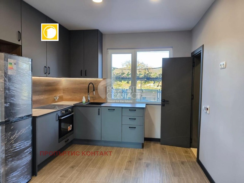 Продава КЪЩА, с. Гюльовца, област Бургас, снимка 2 - Къщи - 52588727