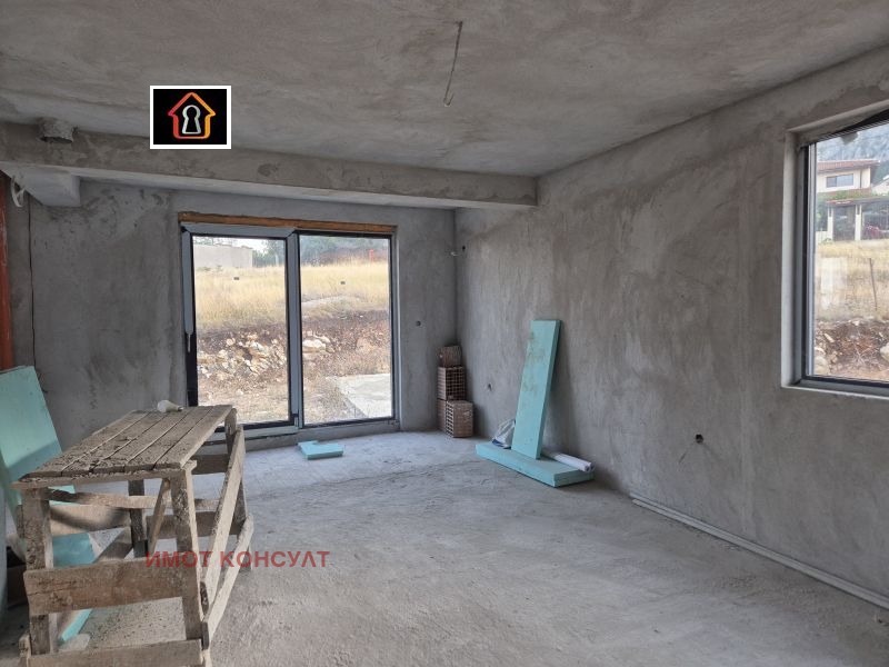 Продава КЪЩА, с. Челопек, област Враца, снимка 5 - Къщи - 52910953