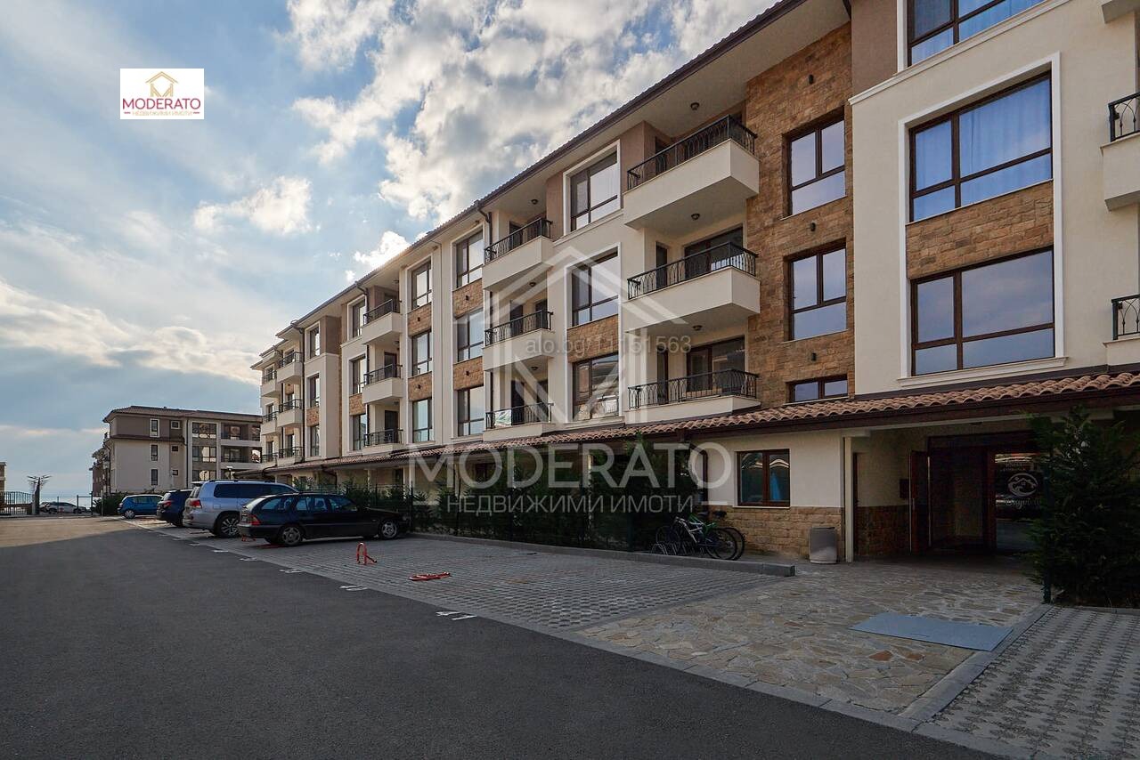 Продава 3-СТАЕН, гр. Бургас, Сарафово, снимка 3 - Апартаменти - 54768067