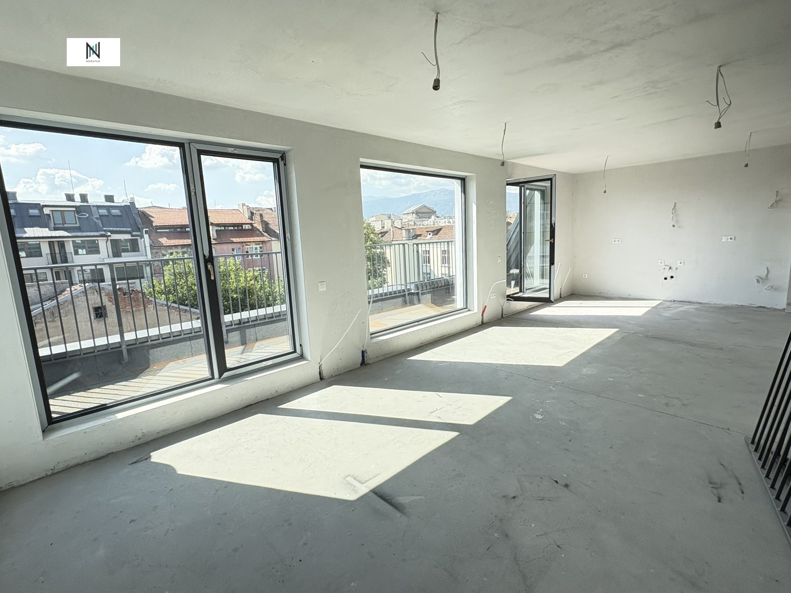 Продава 3-СТАЕН, гр. София, Център, снимка 3 - Апартаменти - 56251319