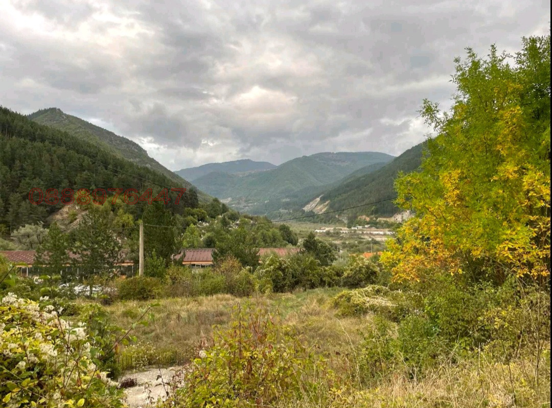 Продава ПАРЦЕЛ, гр. Девин, област Смолян