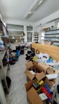 Продава МАГАЗИН, област Ловеч, гр. Троян • 200000 лв. / 102258.38 € • 26267729 6