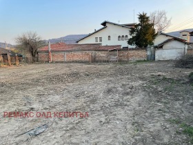 Продажба на имоти в с. Първомайци, област Велико Търново — страница 3 - изображение 16 