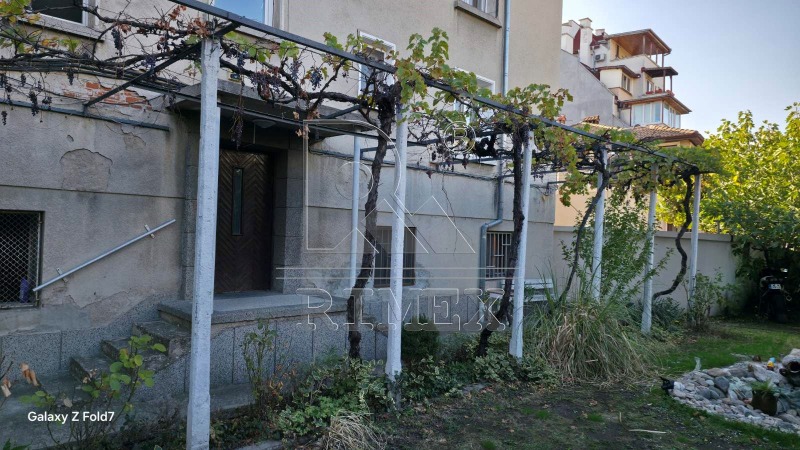 Til salgs  1 soverom Plovdiv , Kamenitsa 1 , 72 kvm | 87914219 - bilde [9]