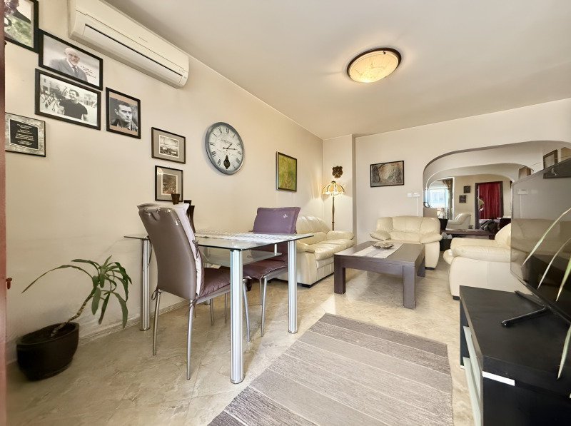 En venta  1 dormitorio Sofia , Manastirski livadi , 70 metros cuadrados | 60786315