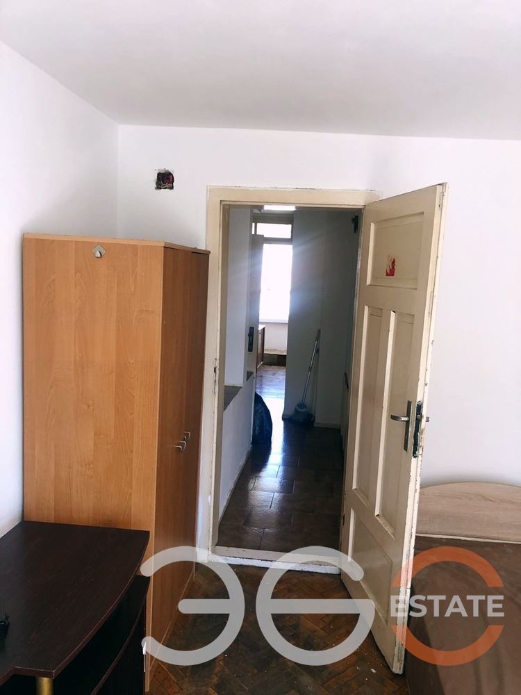 Продава 3-СТАЕН, гр. Варна, Централна поща, снимка 6 - Апартаменти - 53127456