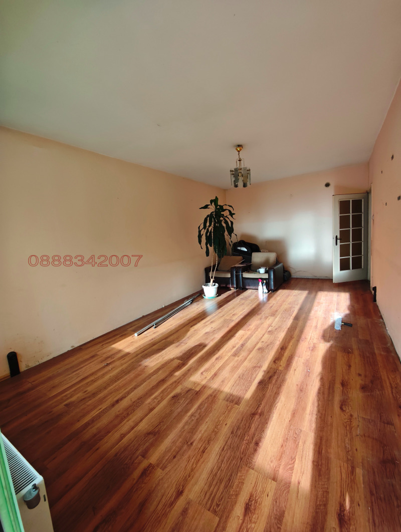 Продава 3-СТАЕН, гр. София, Дианабад, снимка 3 - Апартаменти - 53153615