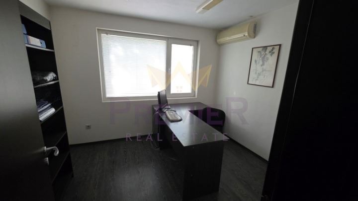 На продаж  Офіс Варна , Окръжна болница-Генерали , 100 кв.м | 53332548 - зображення [5]