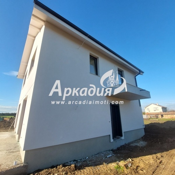 Продава КЪЩА, с. Строево, област Пловдив, снимка 2 - Къщи - 52621460