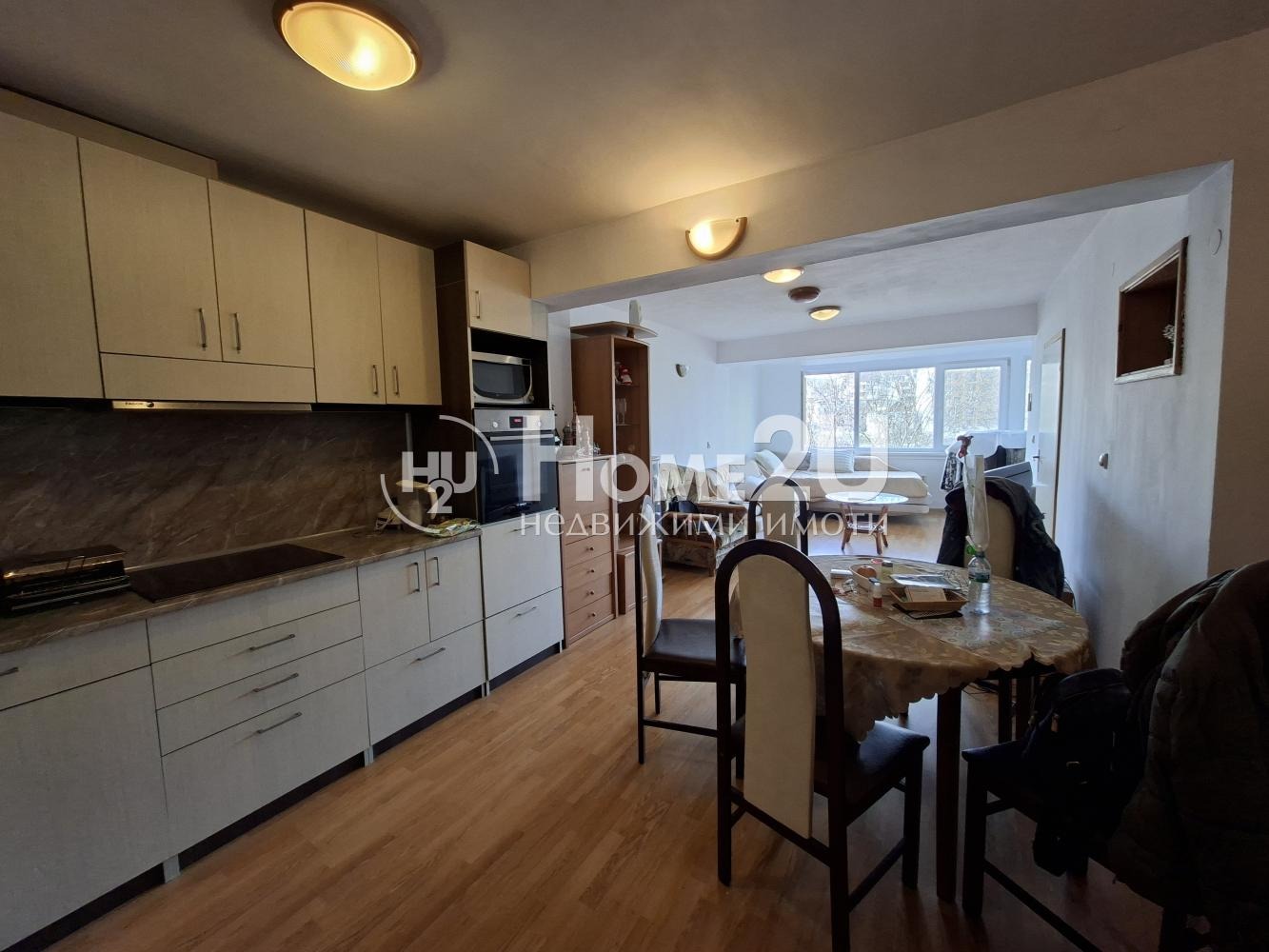 Продава 3-СТАЕН, гр. Варна, Лятно кино Тракия