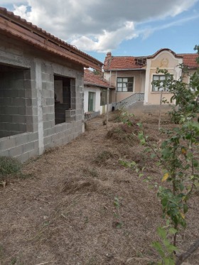 Продажба на имоти в с. Старосел, област Пловдив - изображение 20 