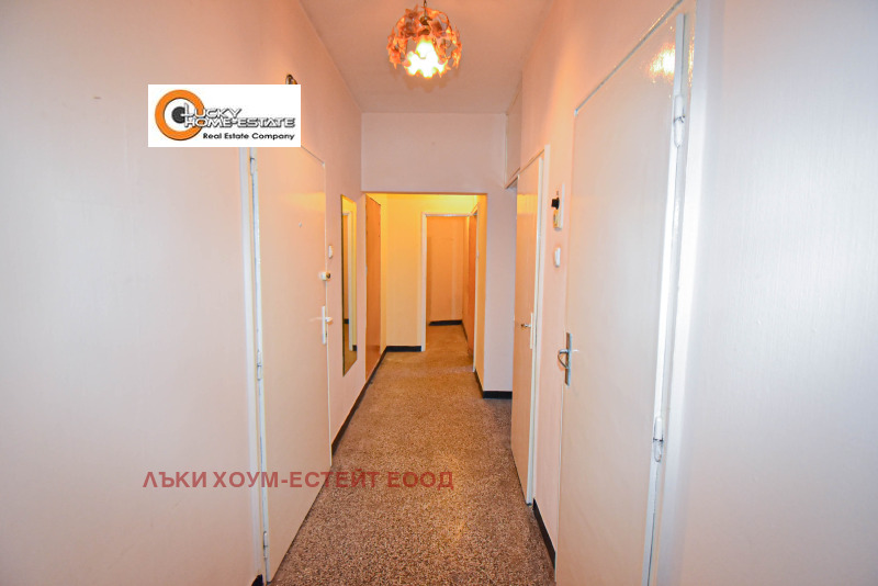 Продава 2-СТАЕН, гр. София, Надежда 4