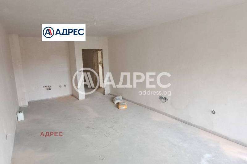 À venda  2 quartos Varna , Levski 1 , 99 m² | 47045951