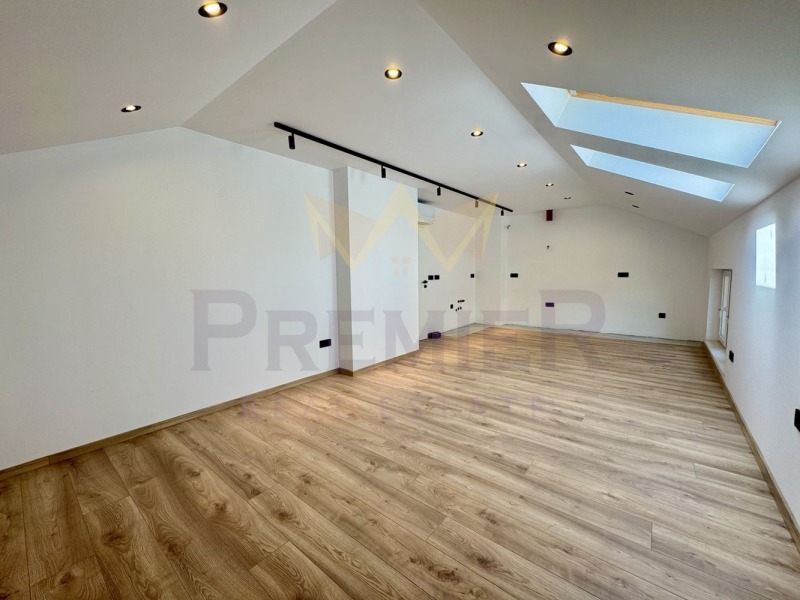 Продава 3-СТАЕН, гр. Варна, Гръцка махала, снимка 2 - Апартаменти - 53336187