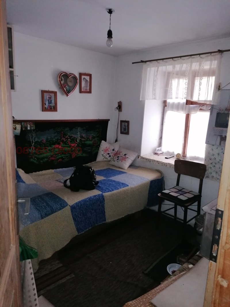 Продава КЪЩА, с. Момчиловци, област Смолян, снимка 7 - Къщи - 52779580