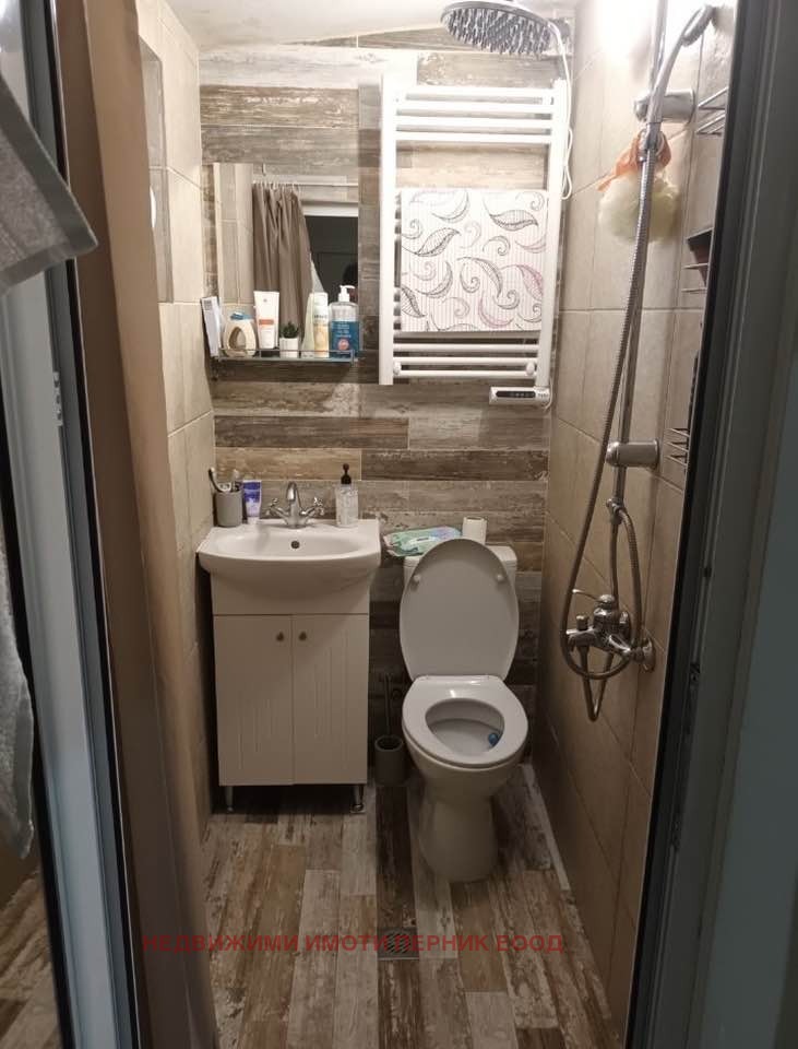 Продава  Къща град Перник , Църква , 92 кв.м | 74667247 - изображение [7]