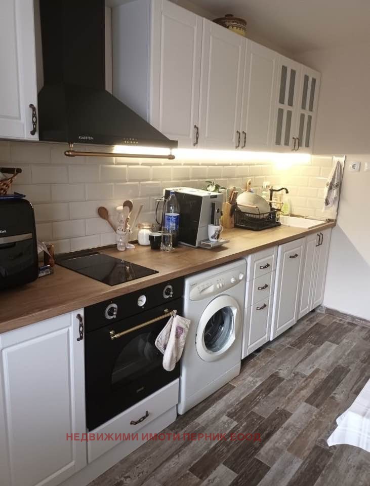 Продава  Къща град Перник , Църква , 92 кв.м | 74667247 - изображение [4]