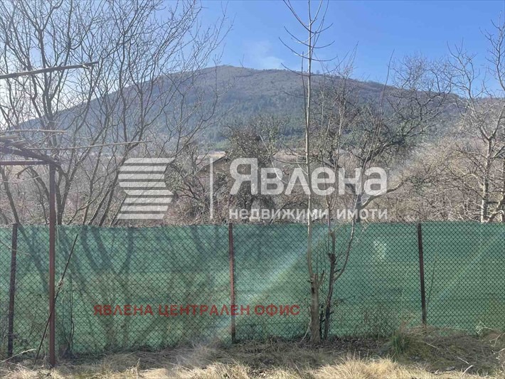 Продава КЪЩА, с. Лялинци, област Перник, снимка 4 - Къщи - 54153153