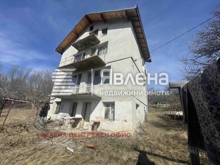 Продава КЪЩА, с. Лялинци, област Перник, снимка 2 - Къщи - 54153153