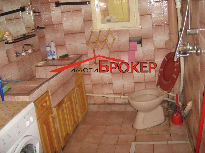 Продава  2-стаен град Сливен , Колю Фичето , 70 кв.м | 32579546 - изображение [9]