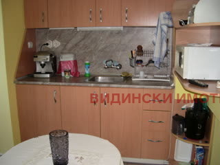 Продава 2-СТАЕН, гр. Видин, Крум Бъчваров, снимка 2 - Апартаменти - 53957205