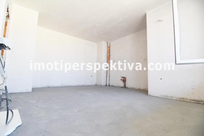 Продава 2-СТАЕН, гр. Пловдив, Кючук Париж, снимка 2 - Апартаменти - 55751254