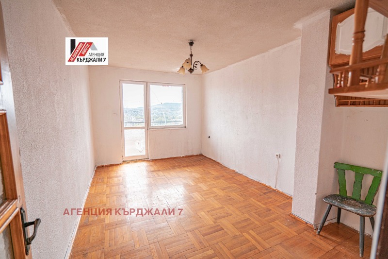 De vânzare  2 dormitoare Cârdjali , Țentâr , 109 mp | 40292148 - imagine [2]