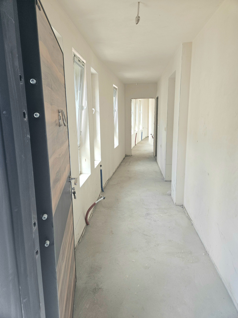 En venta  1 dormitorio Ruse , Tsentar , 91 metros cuadrados | 37268650 - imagen [4]