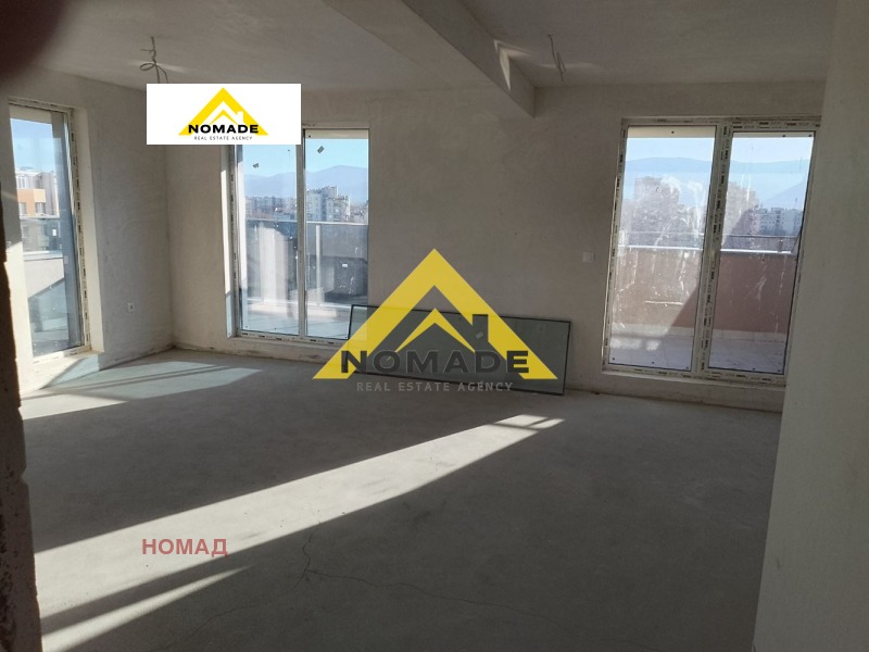 Продава 3-СТАЕН, гр. Пловдив, Тракия