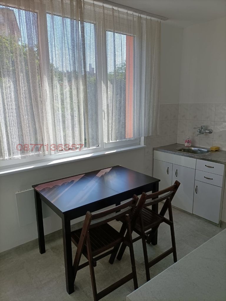 Продава 4-СТАЕН, гр. Габрово, Център, снимка 8 - Апартаменти - 54183553