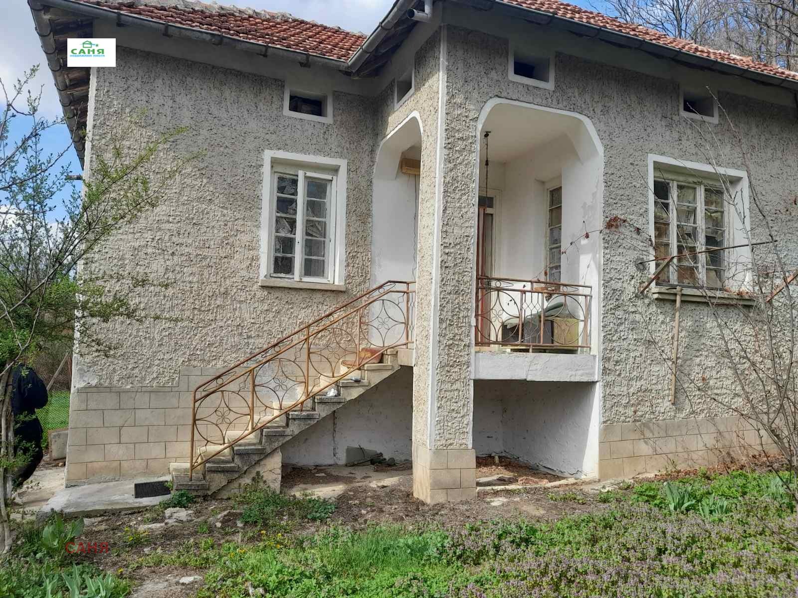 Продава КЪЩА, с. Беглеж, област Плевен, снимка 2 - Къщи - 49804353