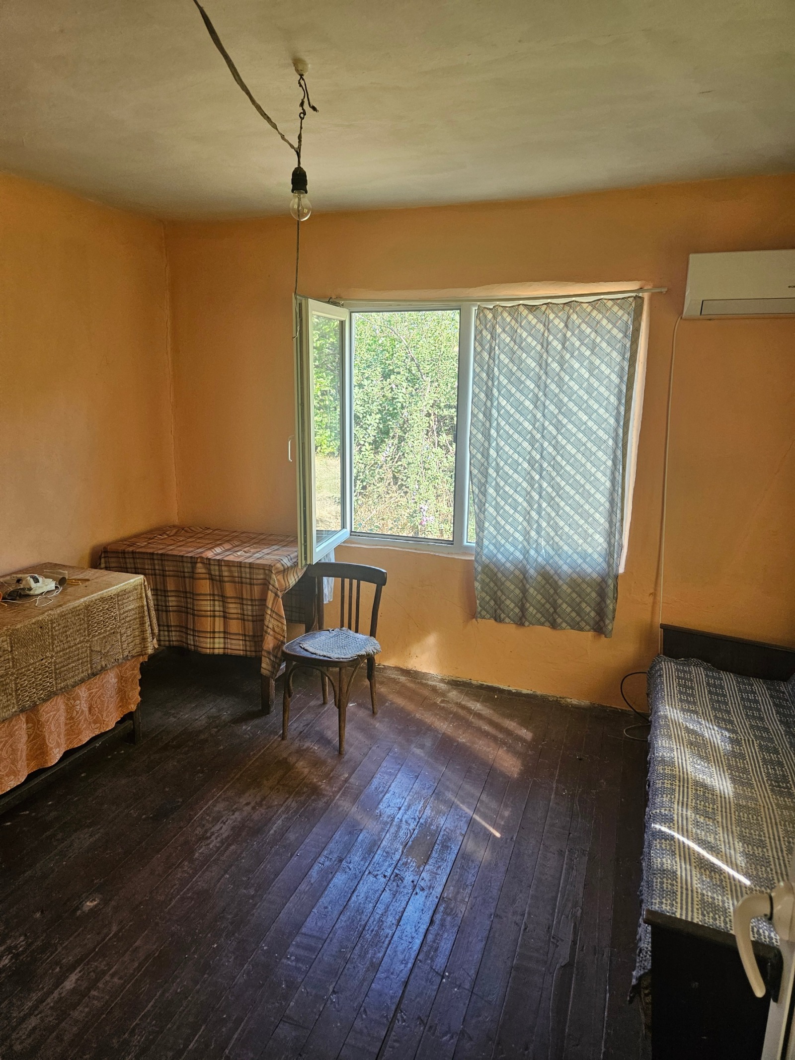 Продава КЪЩА, с. Кутово, област Видин, снимка 4 - Къщи - 55900901