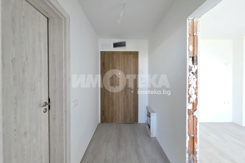 Na prodej  1 ložnice Sofia , Mladost 4 , 68 m2 | 73947072 - obraz [8]
