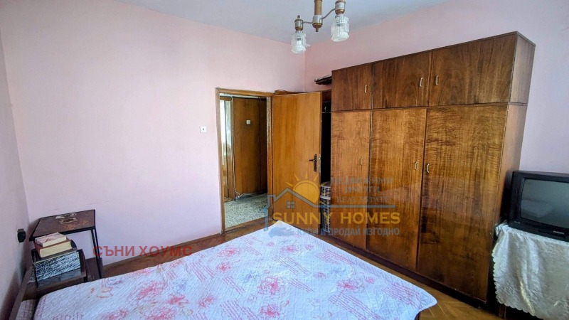 Продава 3-СТАЕН, гр. Велико Търново, Център, снимка 6 - Апартаменти - 52878383