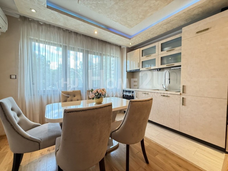 Продава 4-СТАЕН, гр. София, Света Троица, снимка 5 - Апартаменти - 53151552