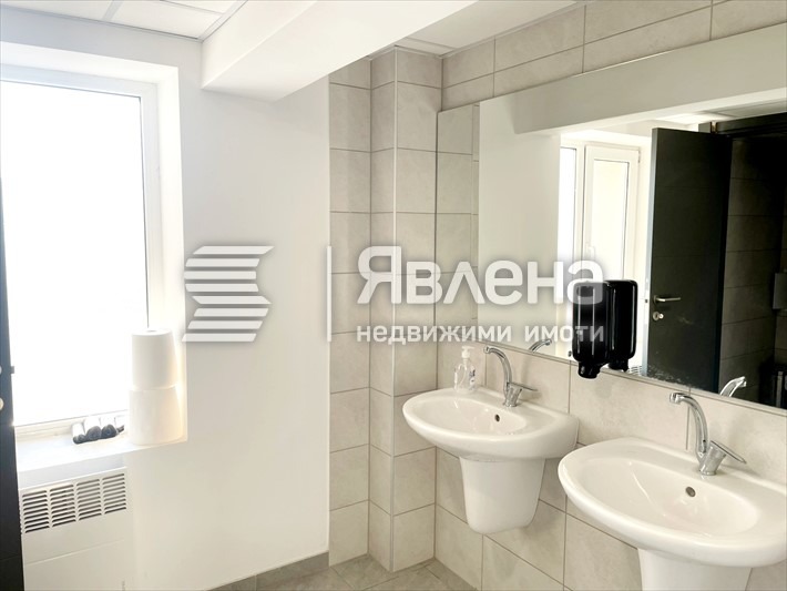 Продава ОФИС, гр. Пловдив, Център, снимка 10 - Офиси - 55795041