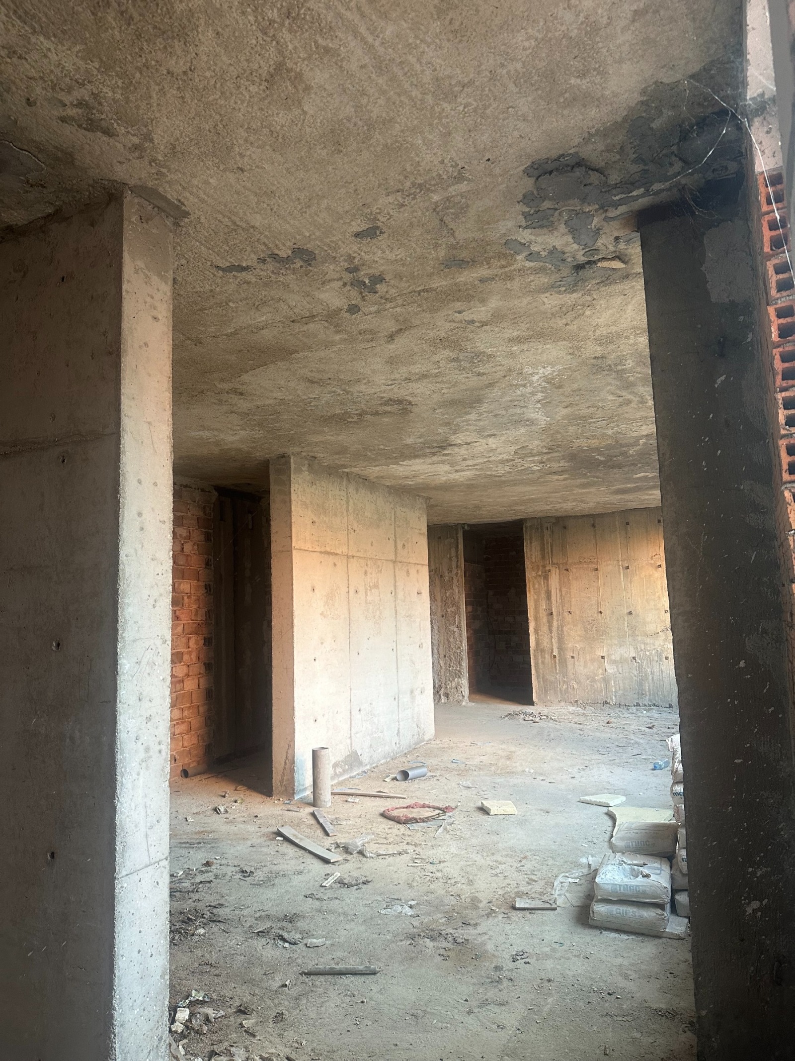 Продава МАГАЗИН, гр. Пещера, област Пазарджик, снимка 5 - Магазини - 53840169