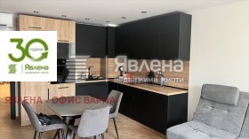1 Schlafzimmer k.k. Sw.Sw. Konstantin i Elena, Warna