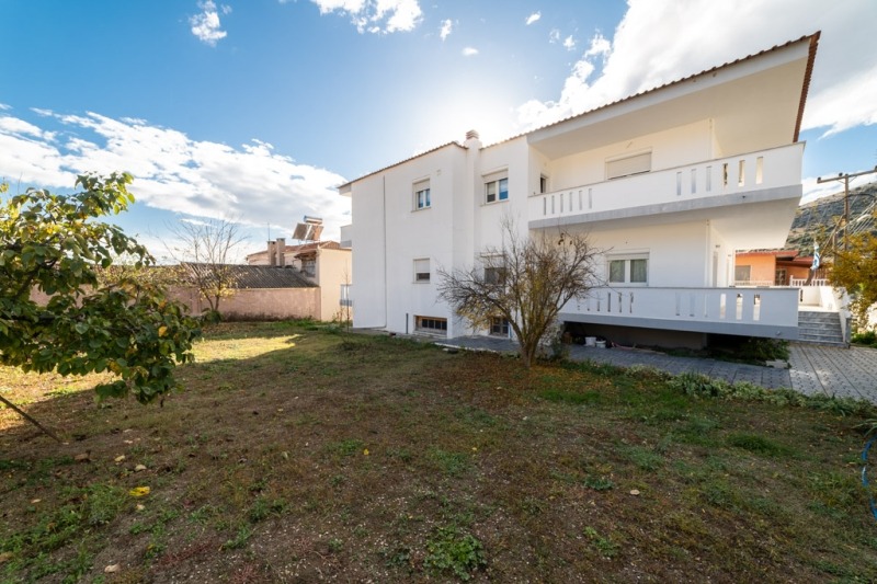 Продава МНОГОСТАЕН, гр. Бургас, Център, снимка 6 - Апартаменти - 54367729