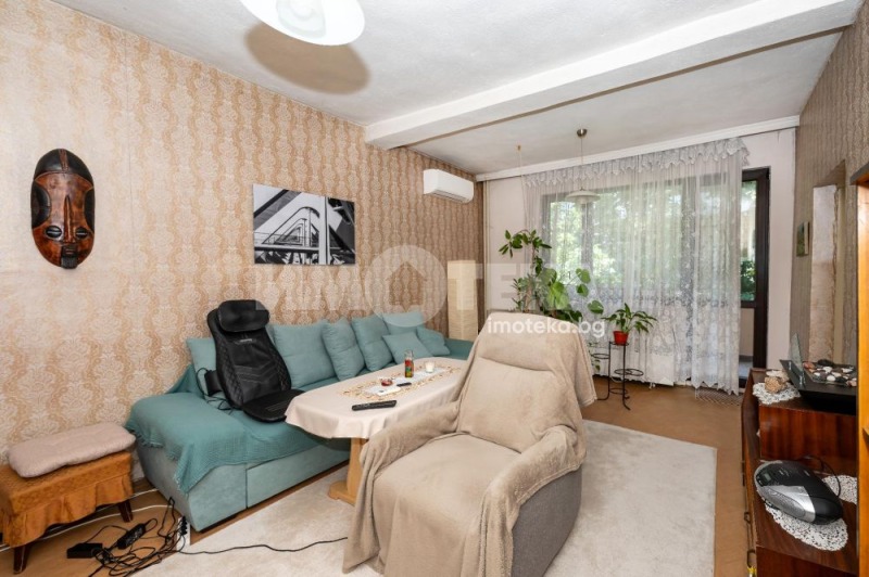 In vendita  Piano della casa Plovdiv , Karshiiaka , 158 mq | 47243639