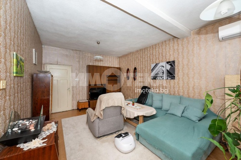 In vendita  Piano della casa Plovdiv , Karshiiaka , 158 mq | 47243639 - Immagine [3]