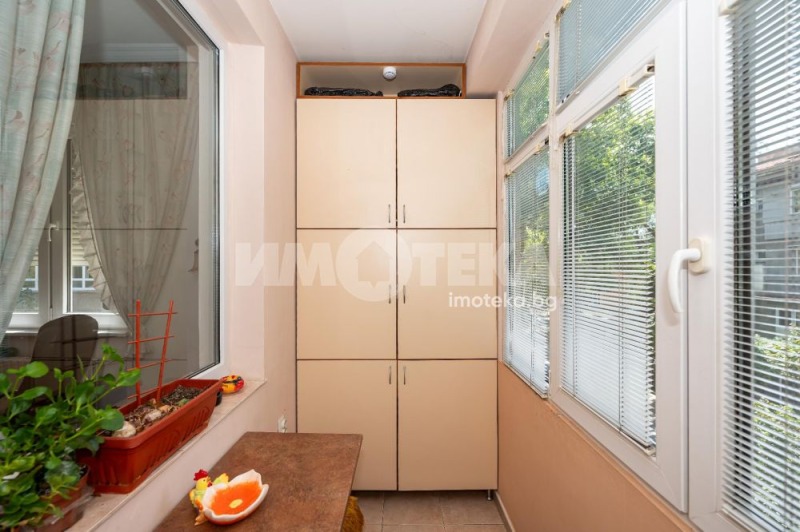 Продава ЕТАЖ ОТ КЪЩА, гр. Пловдив, Кършияка, снимка 5 - Етаж от къща - 51432621