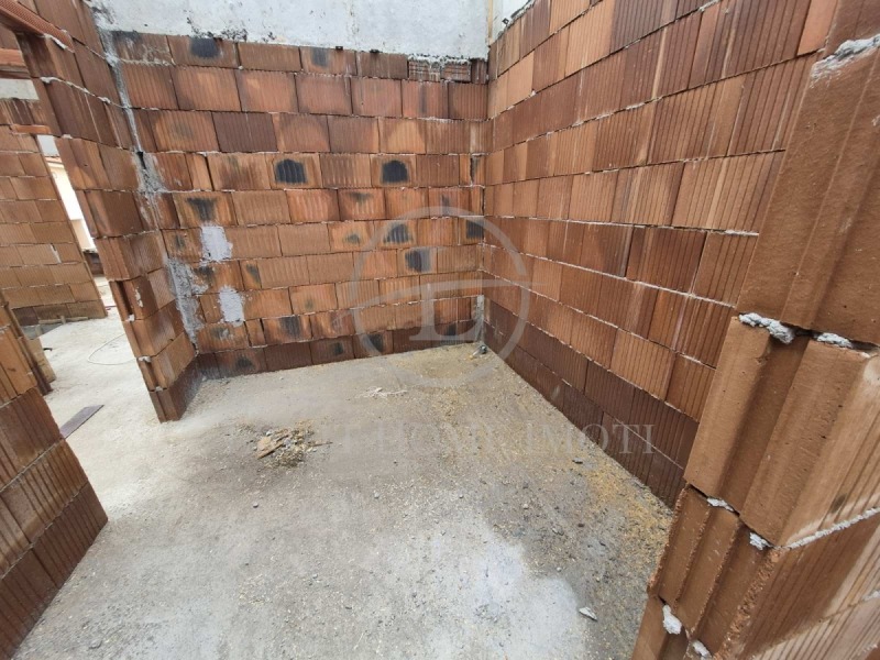 Продава КЪЩА, с. Белащица, област Пловдив, снимка 11 - Къщи - 51819781