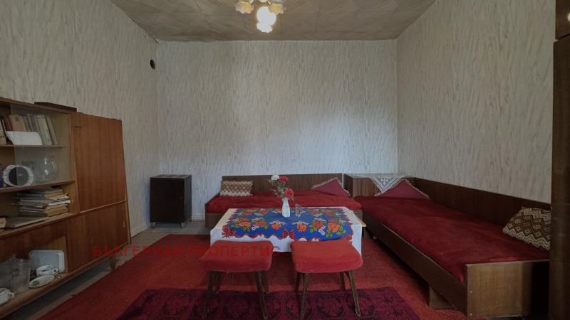 Продава КЪЩА, гр. Чирпан, област Стара Загора, снимка 12 - Къщи - 52319804