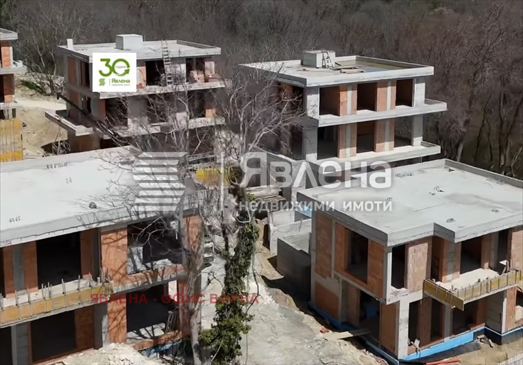 Продава КЪЩА, гр. Варна, м-т Долна Трака, снимка 2 - Къщи - 56169217