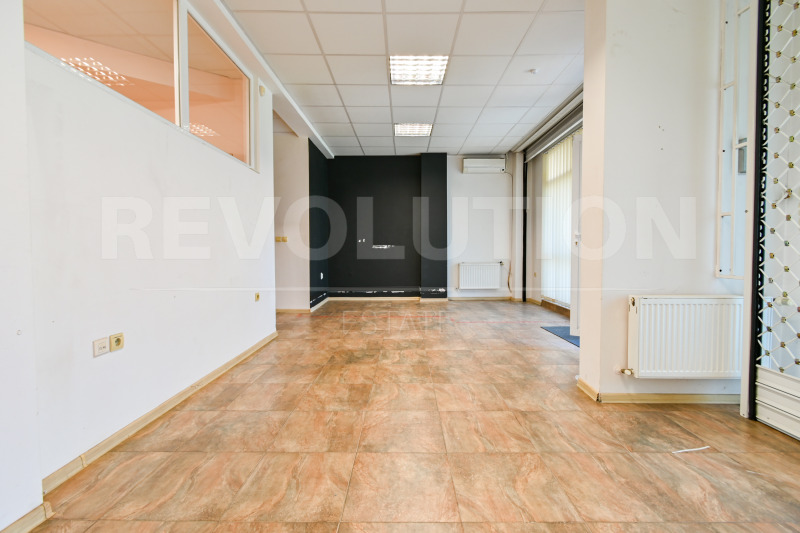 À vendre  Bâtiment industriel Sofia , Redouta , 238 m² | 48791436