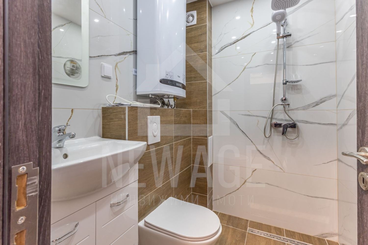 Продава 2-СТАЕН, гр. Варна, м-т Пчелина, снимка 5 - Апартаменти - 54589678